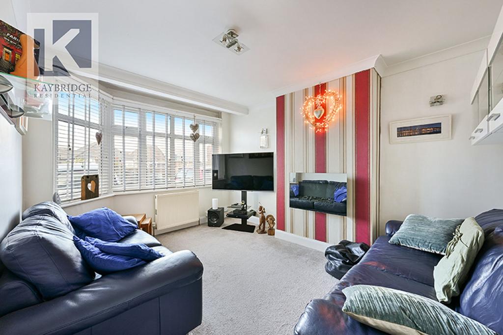 Ruxley Lane, Epsom - KT19 9 EX