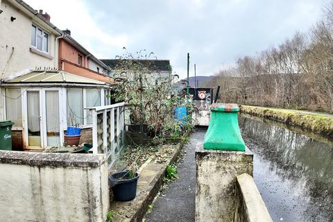 undefined, Pontywaun, Crosskeys, NP11
