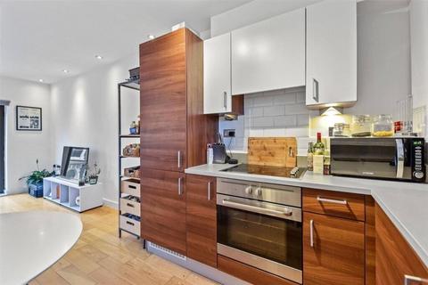 1 bedroom apartment for sale, Graham Road, London, E8