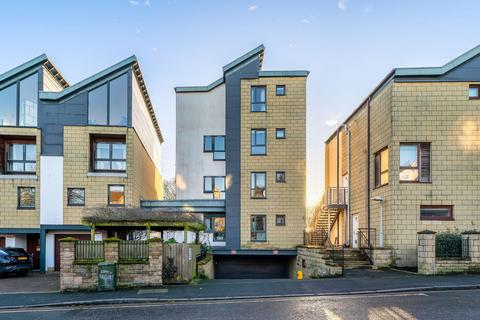 undefined, Spring Gardens, Edinburgh EH8