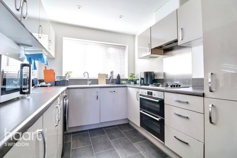 3 bedroom semi-detached house for sale, William Morris Way, Swindon