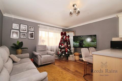 2 bedroom apartment for sale, Marnwood Walk, Merseyside L32
