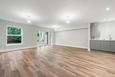 undefined, Meadow Court, Iver