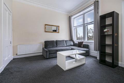 undefined, 168D Pittencrieff Street, Dunfermline, KY12 8AW