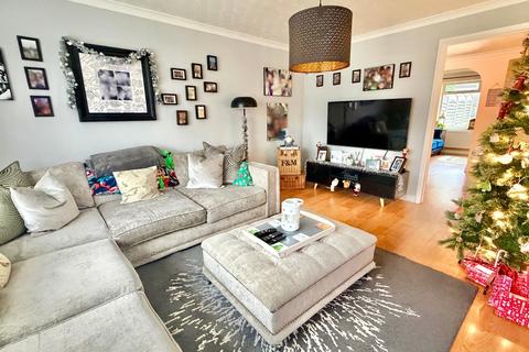 undefined, Stoneleigh Court, FRIMLEY GU16