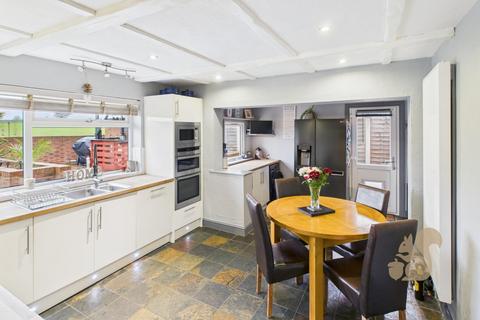 3 bedroom detached bungalow for sale, Coggeshall Road, Braintree CM77