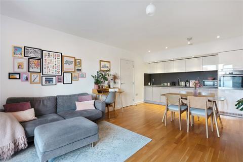 1 bedroom penthouse for sale, Bathurst Square, London, N15