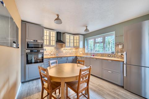 undefined, Packington Close, Swindon, SN5 5PB