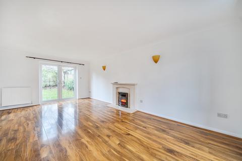 undefined, Packington Close, Swindon, SN5 5PB