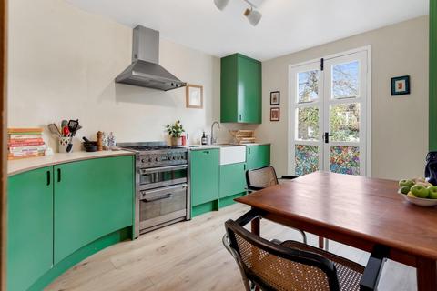2 bedroom flat for sale, Osbaldeston Road, London, N16