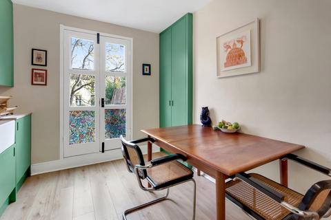 2 bedroom flat for sale, Osbaldeston Road, London, N16