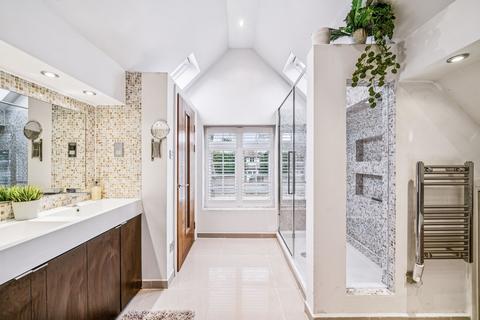 undefined, Kingston Vale, London SW15