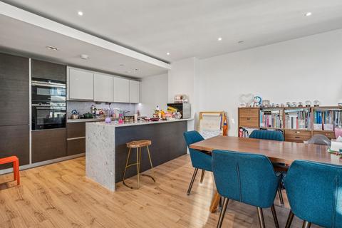 2 bedroom flat for sale, Glenthorne Road, London W6