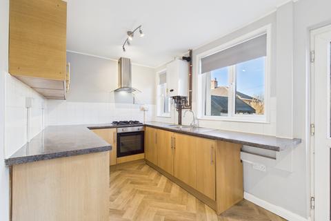 2 bedroom terraced house to rent, Aldersley Avenue, Skipton, BD23