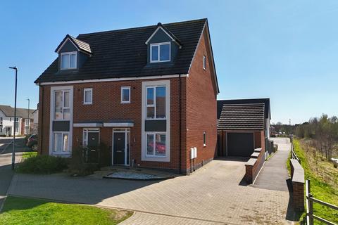 4 bedroom semi-detached house for sale, Harold Hines Way, Stoke-On-Trent, ST4