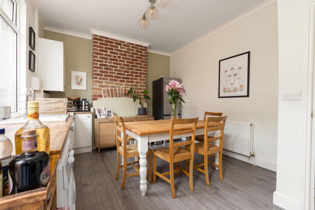 7 Witchell Road, BS5-16.jpg