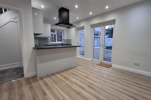 3 bedroom semi-detached house for sale, North Watford, WD24