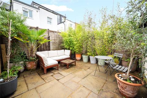 2 bedroom end of terrace house for sale, Warwick Road, Twickenham