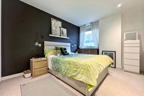 1 bedroom property for sale, Capitol Way, Bree Court, NW9