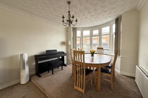 3 bedroom semi-detached house for sale, Quinton Road West, Quinton