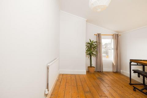 3 bedroom terraced house for sale, Britannia Road, Easton