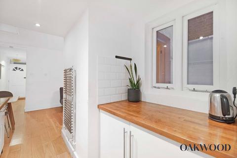 1 bedroom flat for sale, Londesborough Road, London, N16