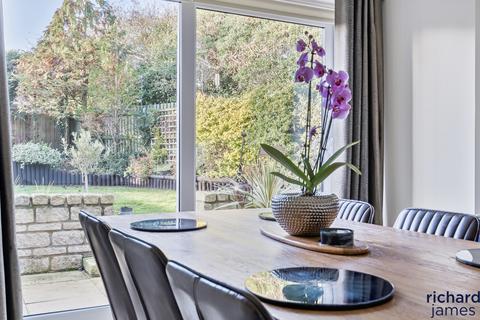 4 bedroom detached house for sale, Horseshoe Crescent, Peatmoor, Swindon SN5