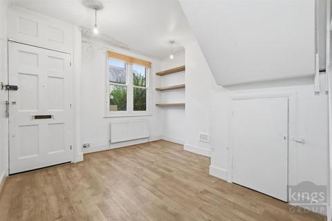 2 bedroom house for sale, Spigurnell Road, London
