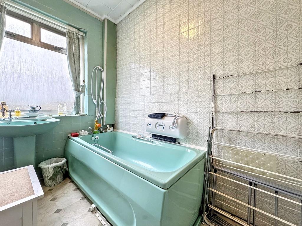 Family bathroom