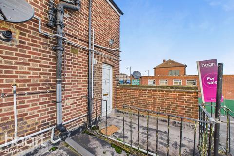 Coldharbour Lane, Hayes