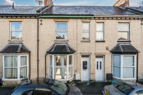 Victoria Lawn, Barnstaple EX32