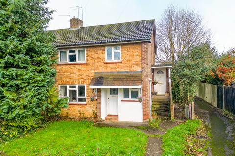 1 bedroom maisonette for sale - Vicarage Lane, Bovingdon, Hemel Hempstead HP3