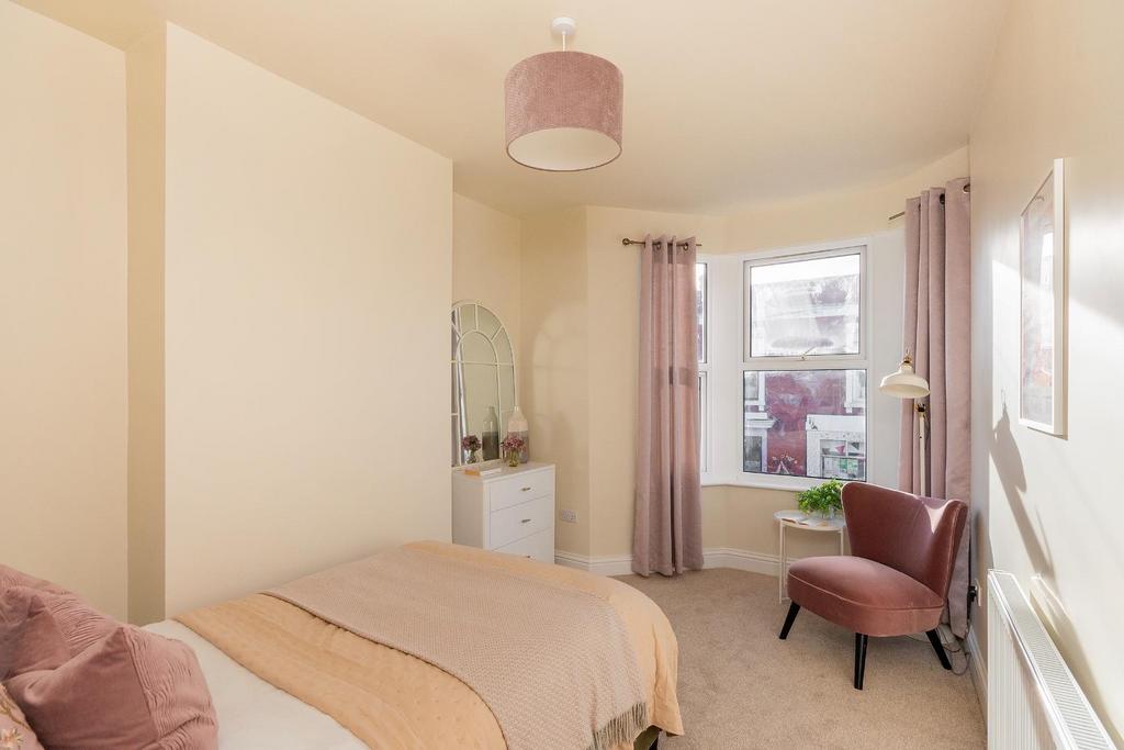 2 R1 RGK - Bedroom F.jpg