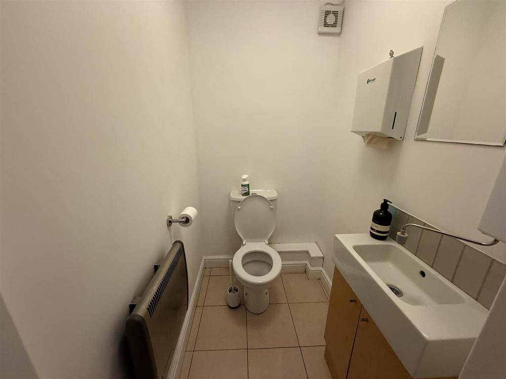 Image00010.jpeg