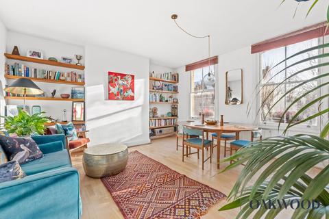 2 bedroom flat for sale, Evering Road, London, N16