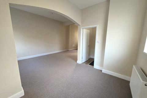 4 bedroom end of terrace house for sale, Station Road, Plymouth PL2