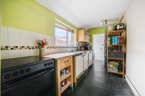 2 bedroom terraced house for sale, Coventry Road, Reading, Berkshire