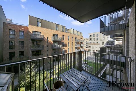 2 bedroom apartment for sale, Bannister House, Skippers Yard, London, Greater London, E3