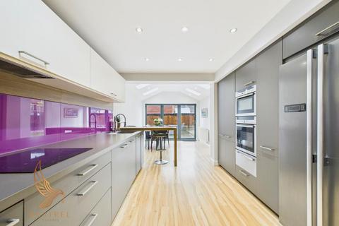 4 bedroom detached house for sale, Granham Acre, Shafton S72