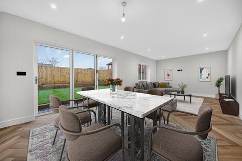 5 bedroom detached house for sale, The View, Alwoodley, Leeds, West Yorkshire, LS17