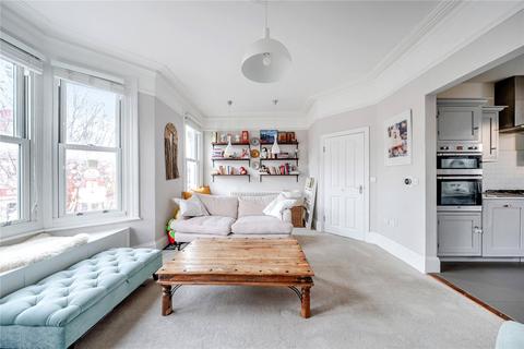 3 bedroom apartment for sale, Lausanne Road, London, N8