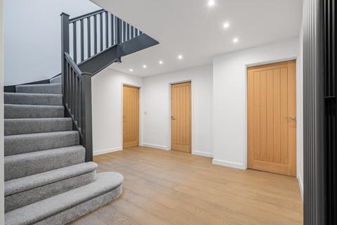 6 bedroom detached house for sale, Lymington Bottom Road, Four Marks, Alton, Hampshire