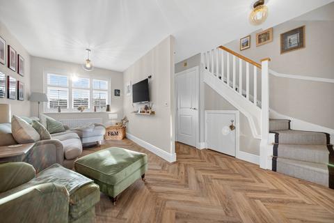 4 bedroom semi-detached house for sale, Riverside View, Horsforth, Leeds, West Yorkshire, LS18