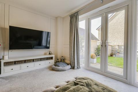 4 bedroom semi-detached house for sale, Turing Fold, Horsforth, Leeds, West Yorkshire, LS18