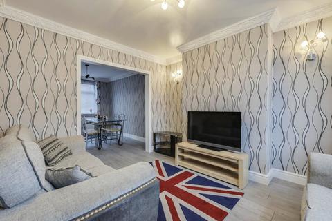 3 bedroom end of terrace house for sale, Ashby Terrace, Bramley, Leeds, West Yorkshire, LS13