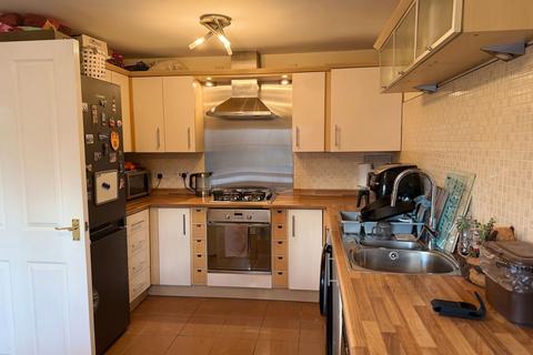 4 bedroom semi-detached house for sale, Bryntirion, Llanelli, SA15