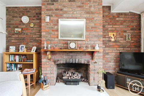 4 bedroom detached house for sale, Southsea Avenue, Minster On Sea, Sheerness, ME12
