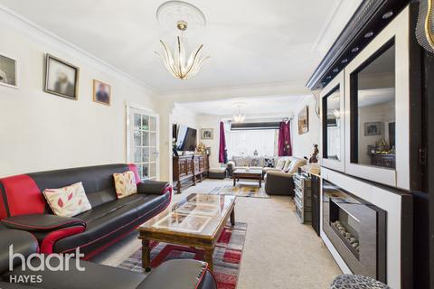 3 bedroom semi-detached house for sale, Belmore Avenue, Hayes