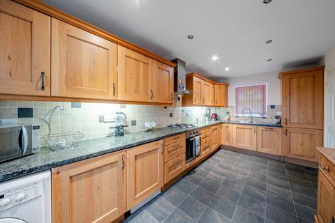 4 bedroom detached house for sale, Bath Road, Bracebridge Heath, Lincoln, Lincolnshire, LN4