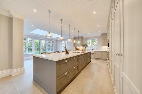 undefined, Critchmere Hill, Haslemere